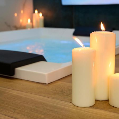 Maqueda - Room & Suite ปาแลร์โม ภายนอก รูปภาพ