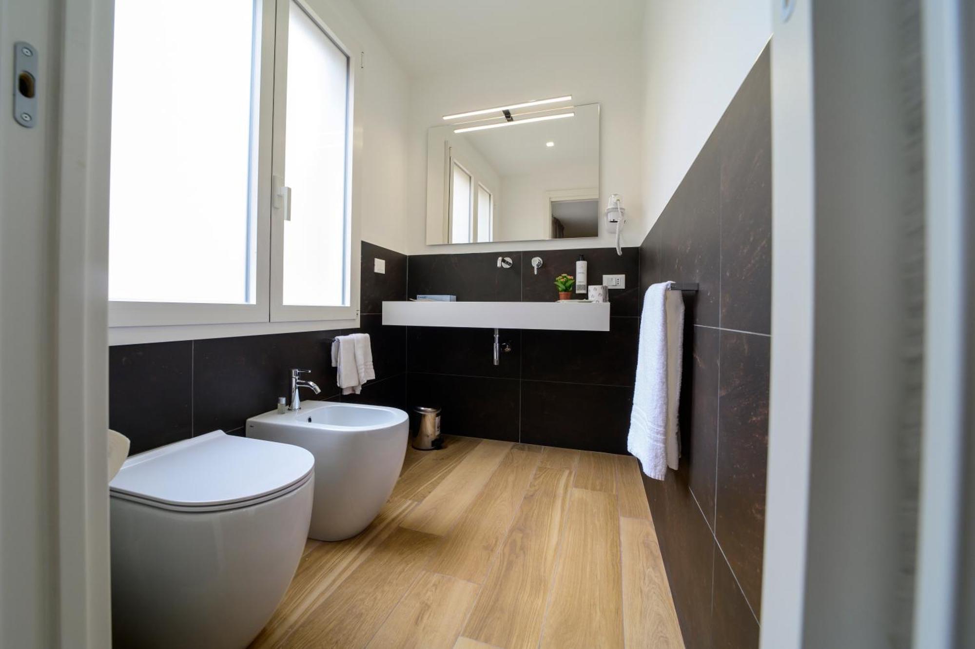 Maqueda - Room & Suite ปาแลร์โม ภายนอก รูปภาพ